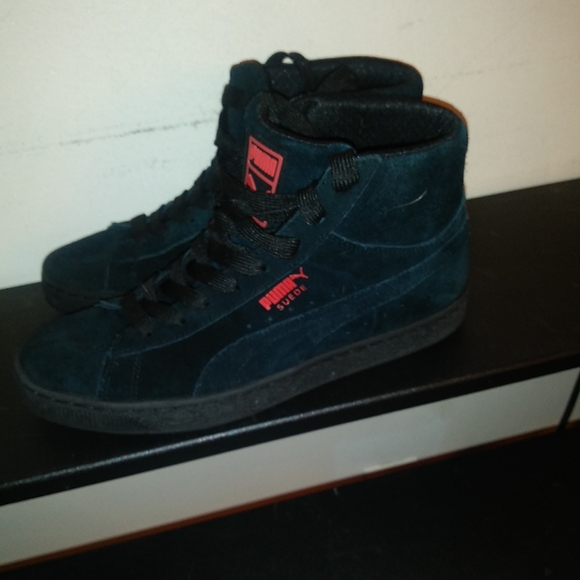 Puma Other - Mens size 8 PUMA Mid Wog Sneakers